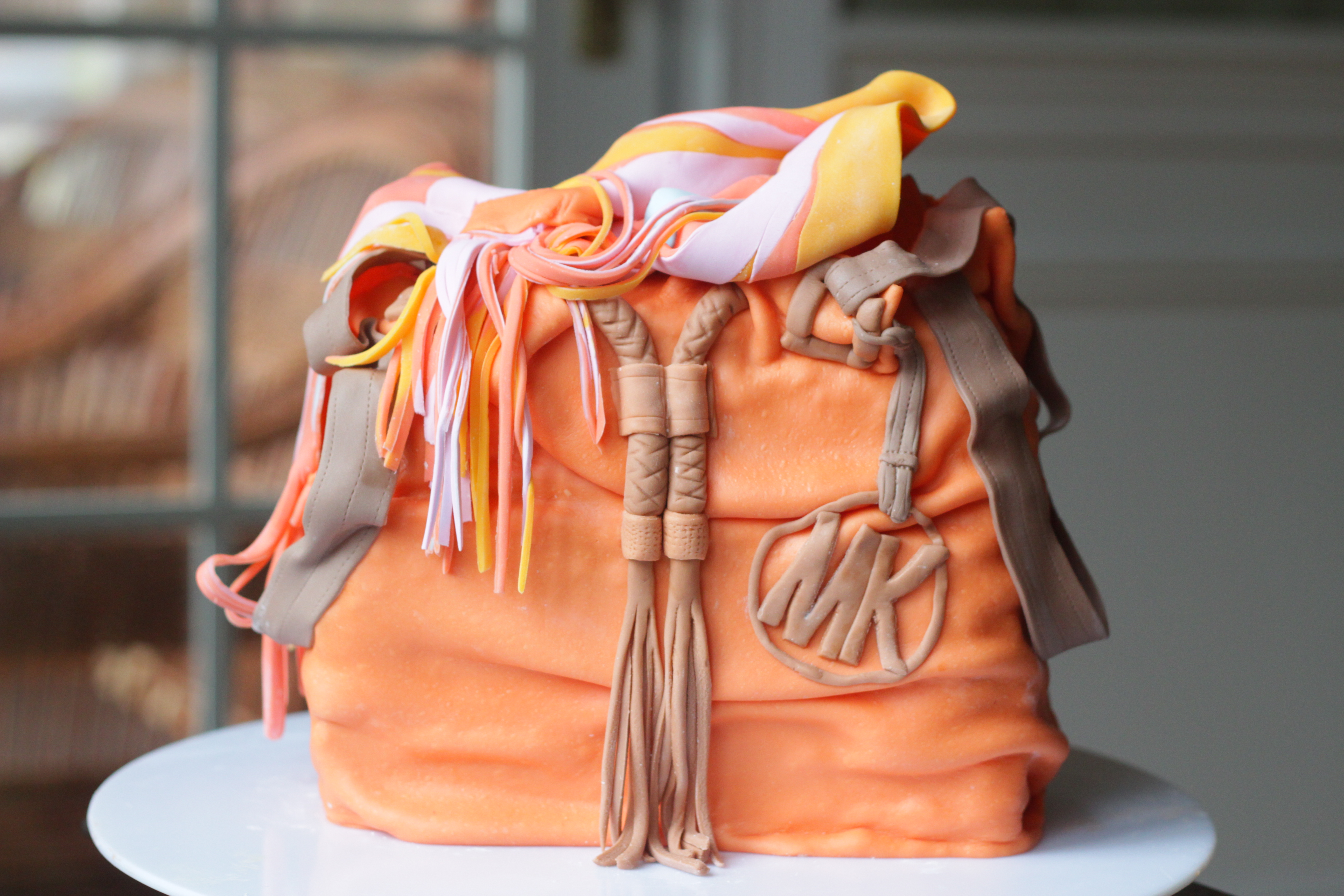 Designer Handbag Cake - Veena Azmanov